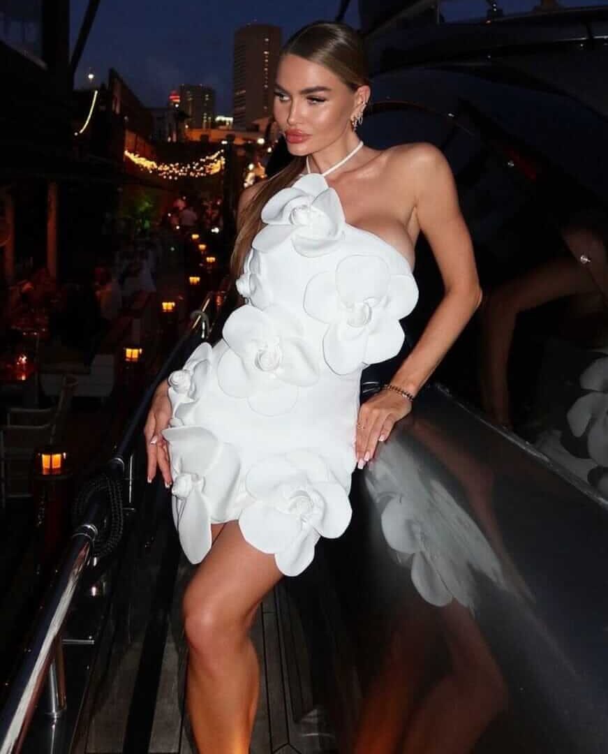 3D Flower Halter Dress - Gadot