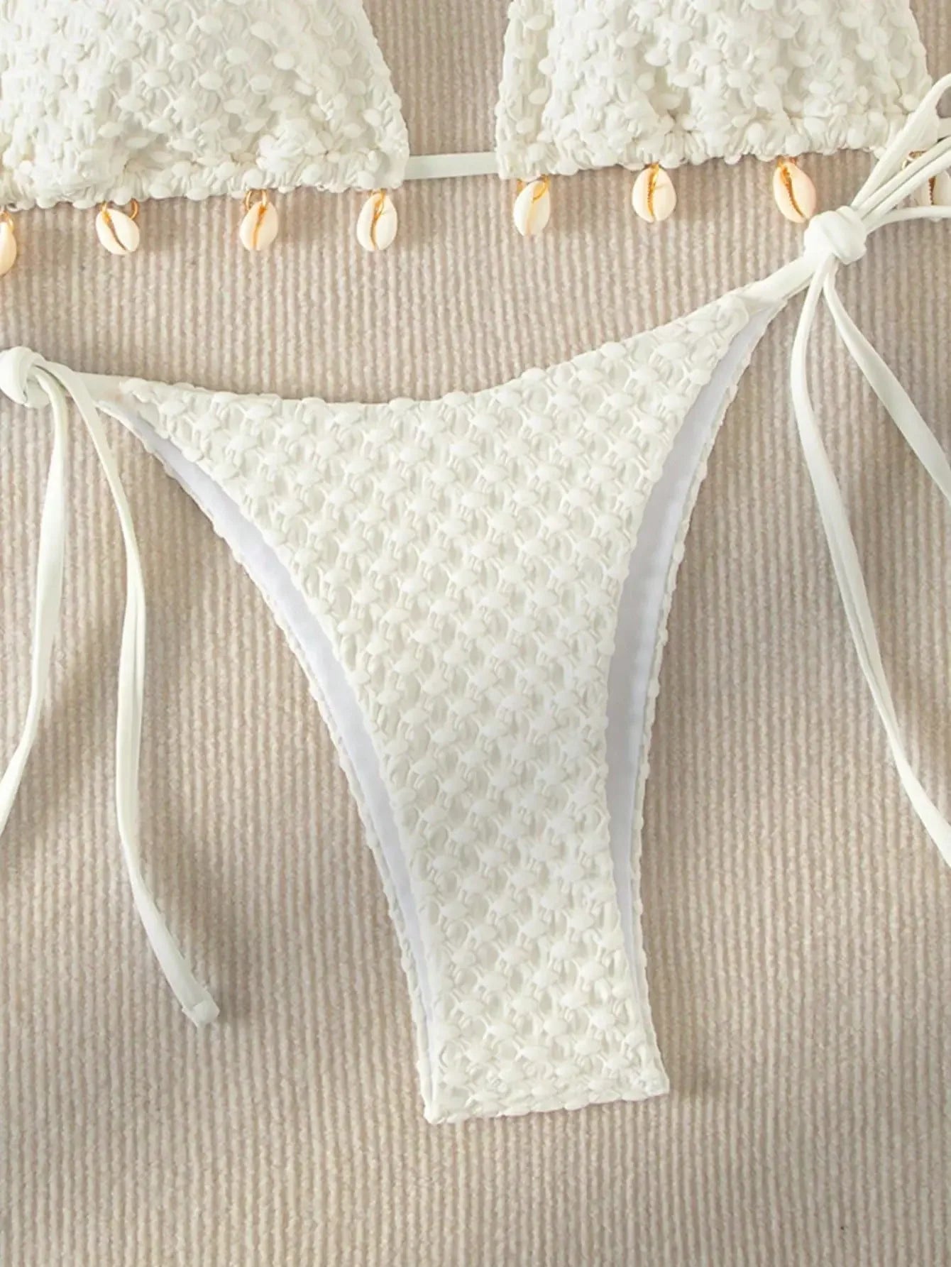 White Shell Design Bikinis Set - Hawaii - Image 5