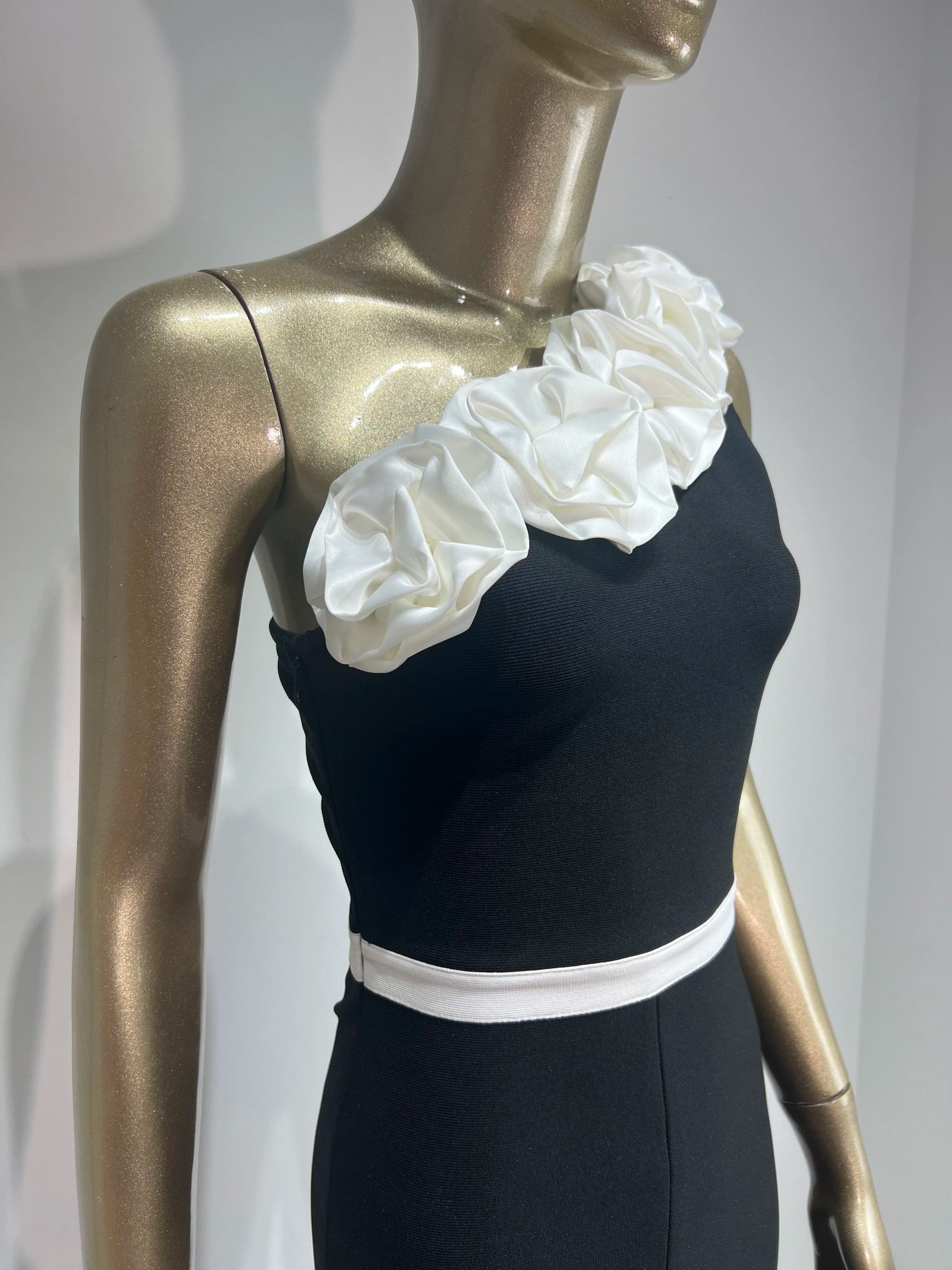 One Shoulder Floral Dress - Felicia - Image 8