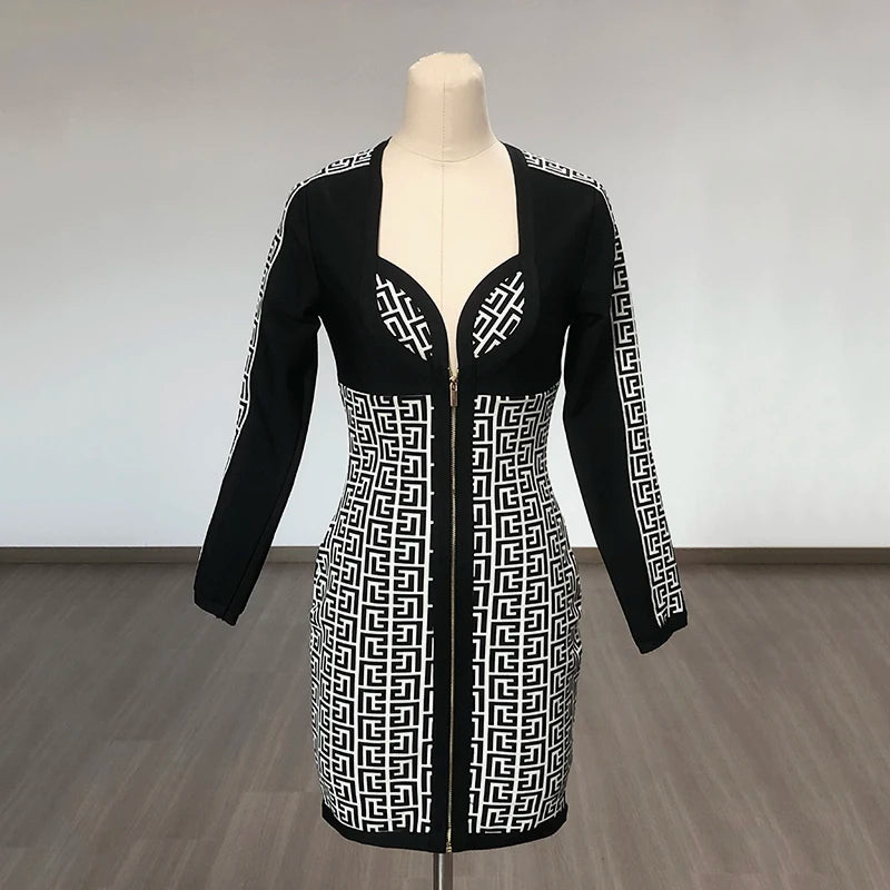 Black Jacquard Zipper Dress - Iara - Image 5